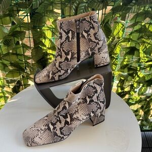 PELLE MODA Aliya size. 7.5